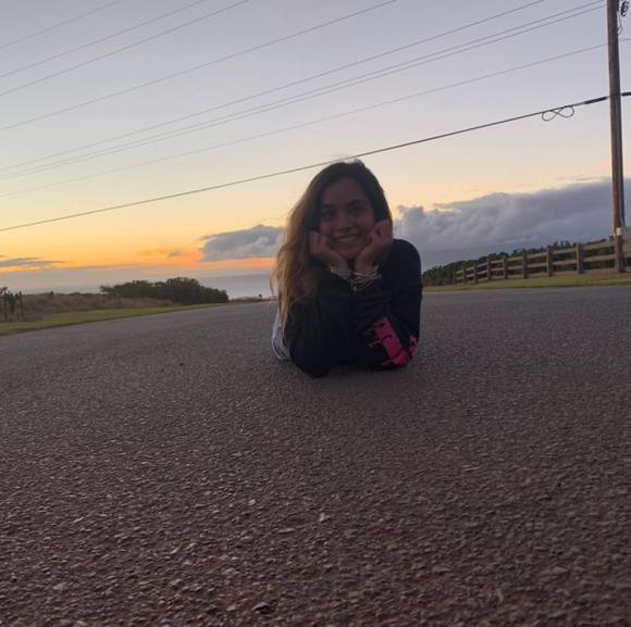 Meet your Posher, Lilinoe - Picture 1 of 1